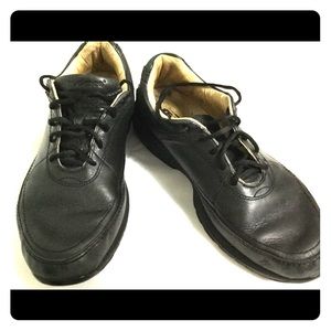 New Balance Men’s shoes Size 11